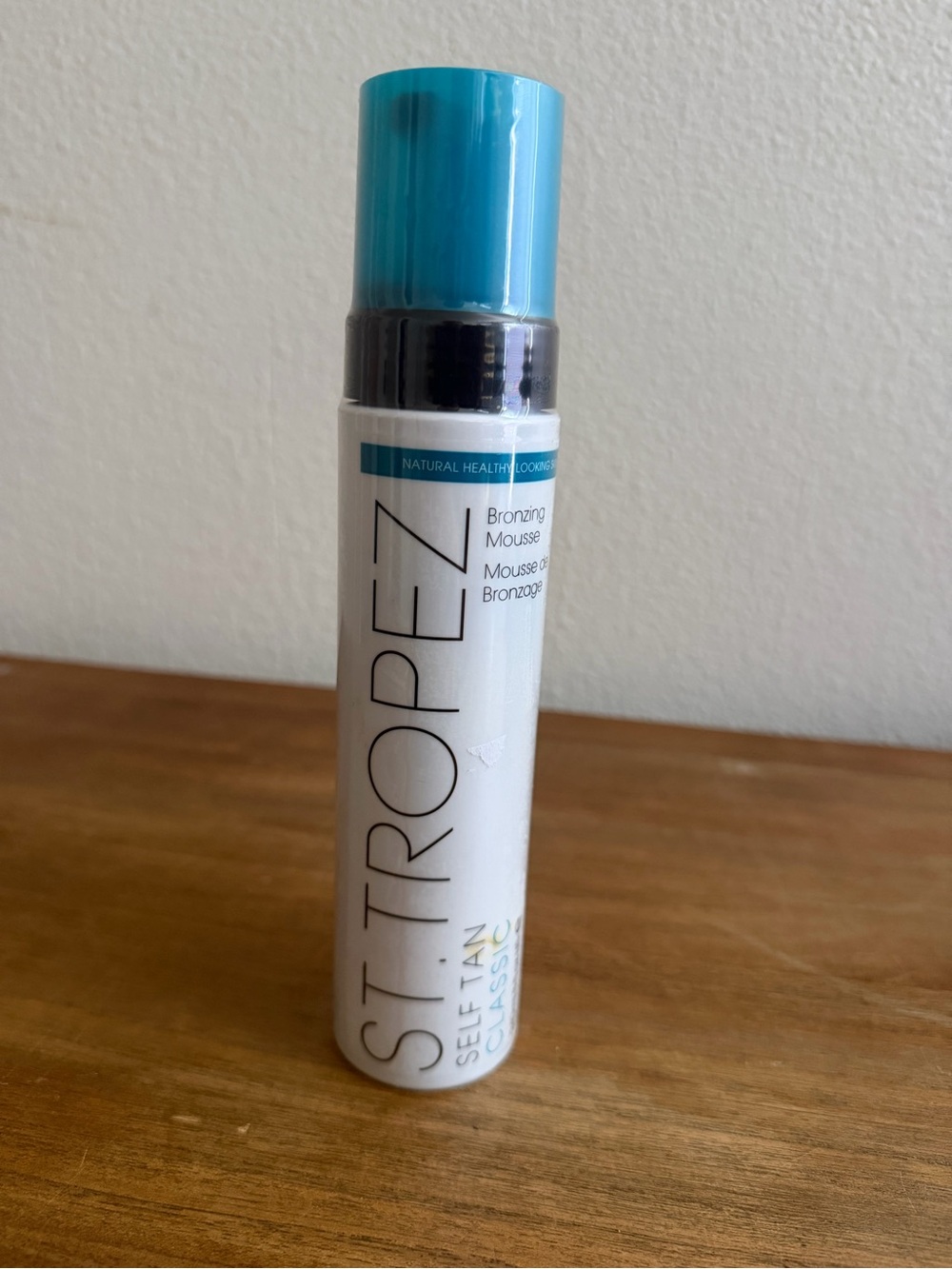 St. Tropez Classic Self Tan Mousse - Teal Cap, Cream Bottle
